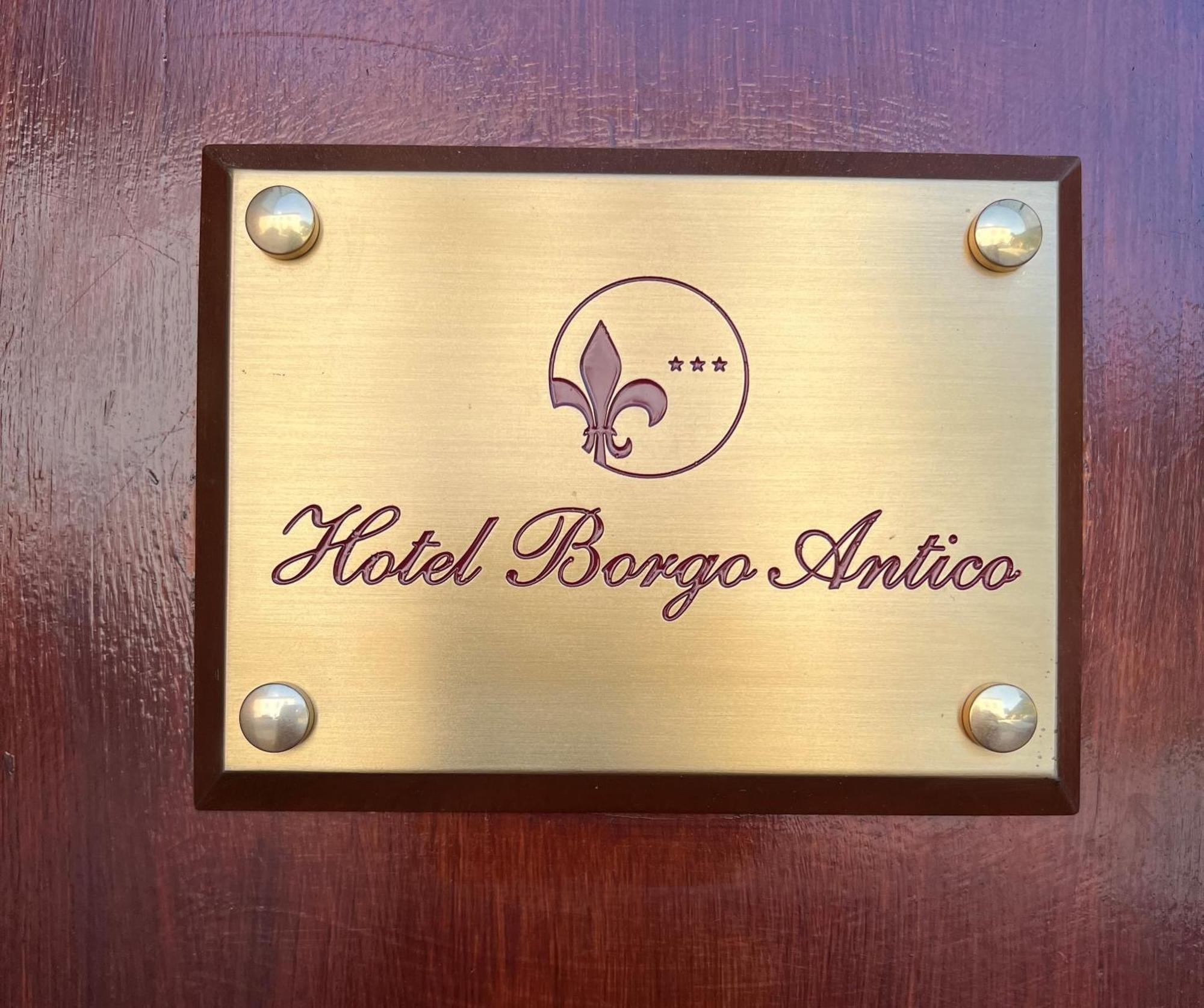 Hotel Borgo Antico Fabriano Buitenkant foto