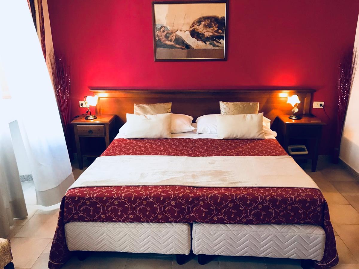Hotel Borgo Antico Fabriano Buitenkant foto